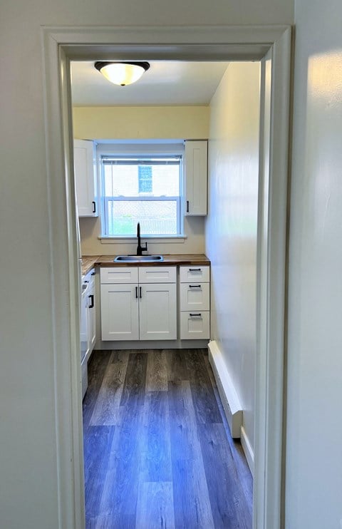 Floor plan for 1 bed, 1 bath, 630 sqft